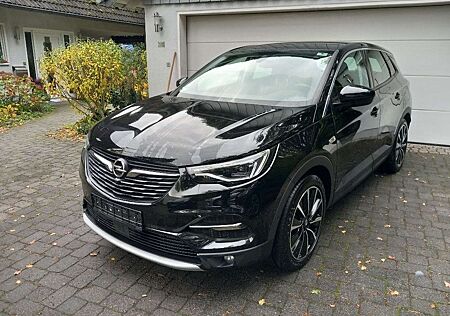 Opel Grandland X 1.6DI Busines Elegance - PHEV Allrad