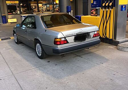 Mercedes-Benz CE 300 CE-24