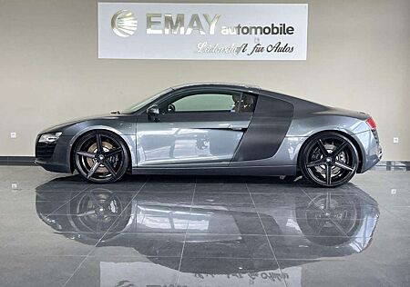Audi R8 4.2 FSI Coupe quattro /Navi/Leder/Xenon/