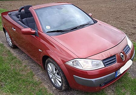 Renault Megane Cabriolet Diesel 1.9 dCi Cabrio TÜV 6/27