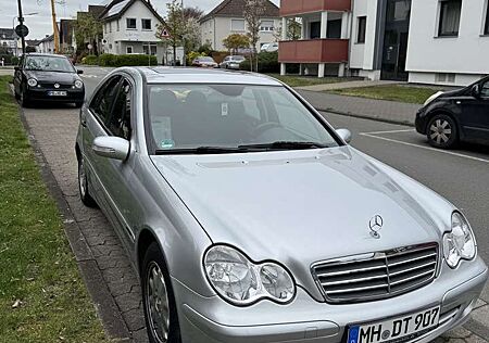 Mercedes-Benz C 200 C200 CDI Automatik TEMP. | Sehr gepflegt |