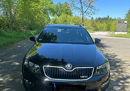 Skoda Octavia Combi 2.0 TSI (Green tec) RS