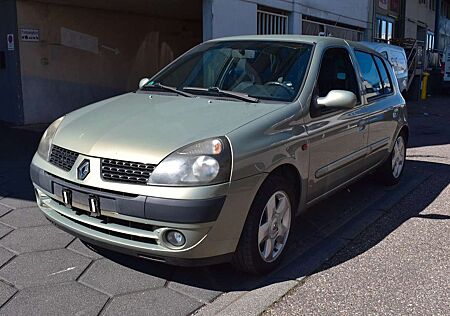 Renault Clio 1.2 16V