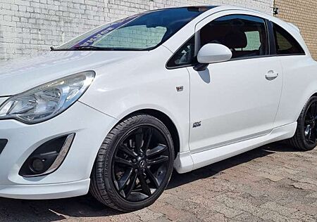 Opel Corsa Color Edition OPC -LINE