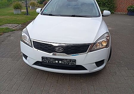 Kia Cee'd Ceed /
