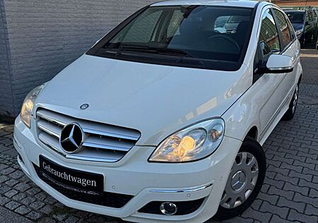 Mercedes-Benz B 160 1. Hand