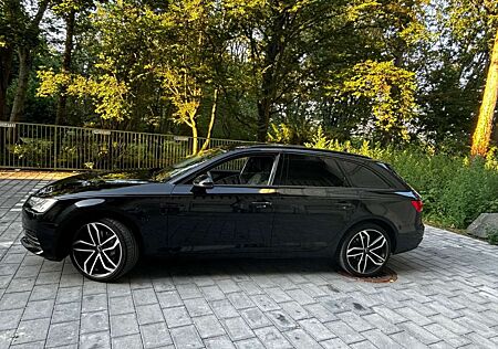 Audi A4 Avant 2.0 TDI S Tronic Xenon