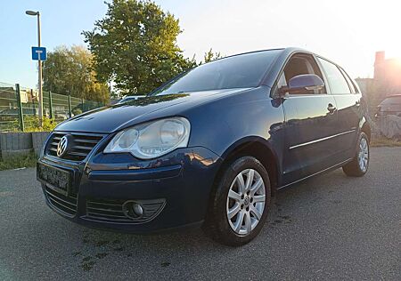 VW Polo Volkswagen IV United