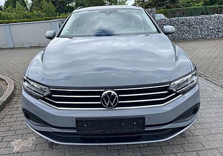 VW Passat Variant Volkswagen DSG Kamera Navi PDC App-Connct