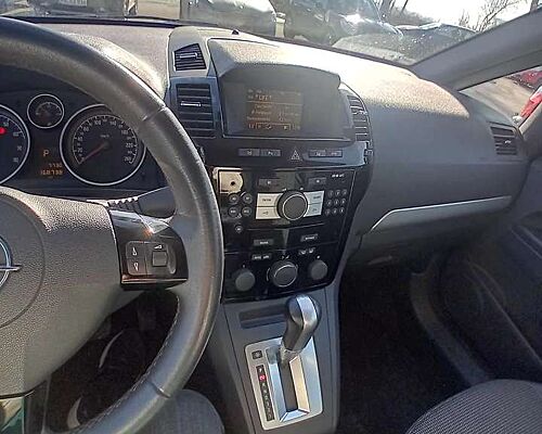 Opel Zafira 2.2 Automatik Selection 110 Jahre