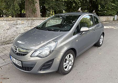 Opel Corsa Energy 1,2 Klimaanlage, Wenig KM, Tempmat,