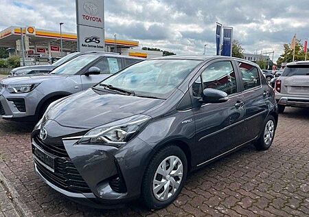 Toyota Yaris HYBRID,NAVI,ALLWETTERR.,GARANTIE BIS 2034