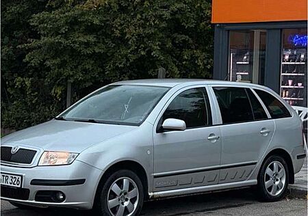 Skoda Fabia 1.4 16V Combi Automatik Ambiente