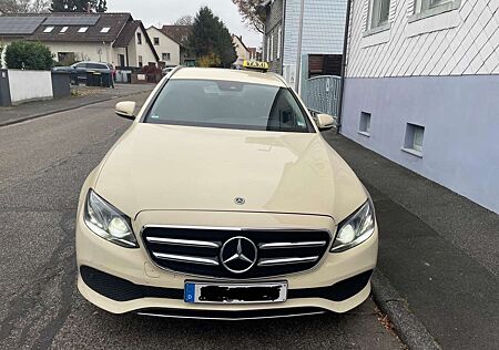 Mercedes-Benz E 220 E+220+d+T+9G-TRONIC+Avantgarde