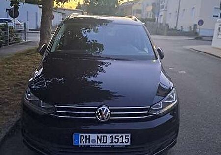 VW Touran Volkswagen 1.6 TDI SCR Join