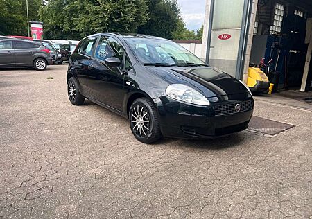 Fiat Grande Punto 1.4 8V Feel Klima-E Fenster-ABS-ASR