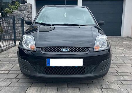 Ford Fiesta 1.3 Ambiente