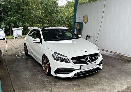 Mercedes-Benz A 45 AMG 4Matic Speedshift 7G-DCT
