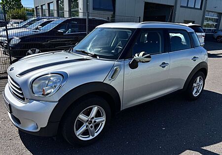 Mini Cooper 1.6i Countryman Klimaanlage/5-Sitze/EURO5