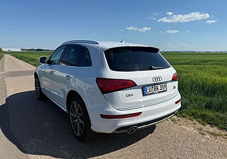 Audi Q5 3.0 TDI (clean diesel) quattro S tronic