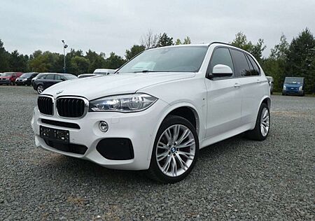 BMW X5 xDrive 30 d*M Paket*LED*PANO*LEDER*