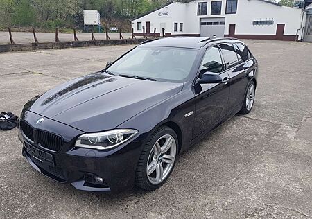 BMW 530d 530 xDrive Touring M-Sport, Pano, AHK, ACC