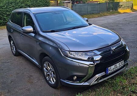 Mitsubishi Outlander 2.4 4WD Plug-In Hybrid Spirit