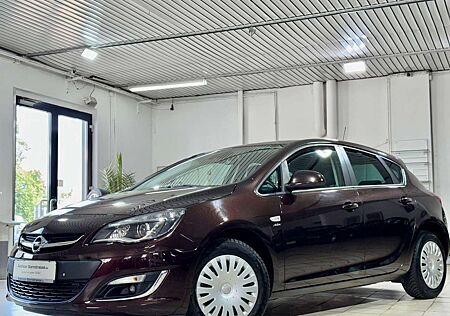 Opel Astra J Lim.*Active*Bi-Xen*PDC*SHZ*GRA*Flex-Fix