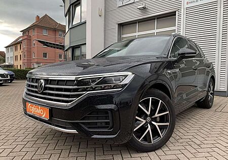 VW Touareg Volkswagen R-Line 4M NP:114.000€ Pano+AHK+Virtual