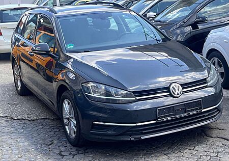 VW Golf Variant Volkswagen 1.6 TDI (BlueMotion Technology) Comfortline