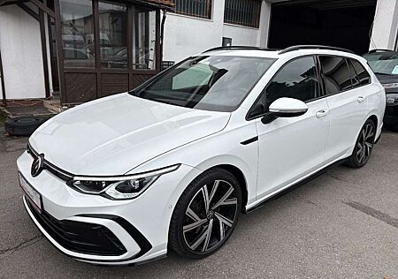 VW Golf Volkswagen VIII Variant R-Line 2.0 TDI DSG VIRTUAL H&K