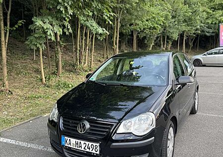 VW Polo Volkswagen Tour