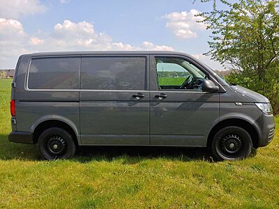 Volkswagen T6.1 Transporter T6.1 kurz TOP Zustand 23.9 tkm 19.244 EUR Nettotto