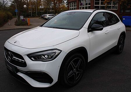 Mercedes-Benz GLA 180 DCT AMG-Line/Night/Kamera/Carplay/MBUX