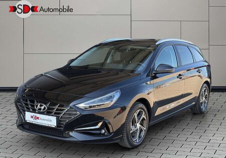 Hyundai i30 1.6 CRDi cw Intro Edition LED Navi-Groß ALU