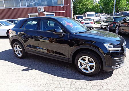Audi Q2 1.0 TFSI ultra, Klimatr., SHZ, PDC, Navi