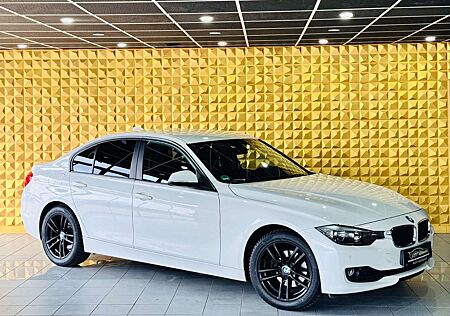 BMW 318 F30Lim.Auto*SHZ*KLIMA*PDC*LEDER*ALU*Licht Paket