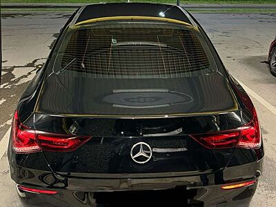 Mercedes-Benz CLA 250 4Matic 7G-DCT AMG Line