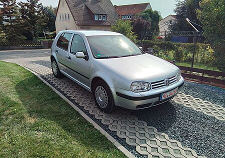 VW Golf Volkswagen 2.0 Champ