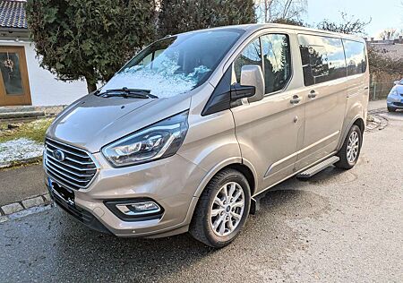 Ford Tourneo Custom L1 Titanium Navi Leder AHK Kam Winter