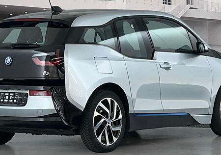 BMW i3 Günstiger mit Navi, Sensor, Park Control