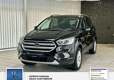 Ford Kuga Titanium 4x4. 2 Hand. Scheckheft. Unfallfrei.