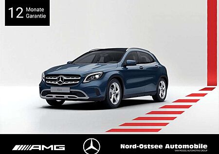 Mercedes-Benz GLA 200 URBAN NAVI PANO AHK LED TEMPOMAT SHZ