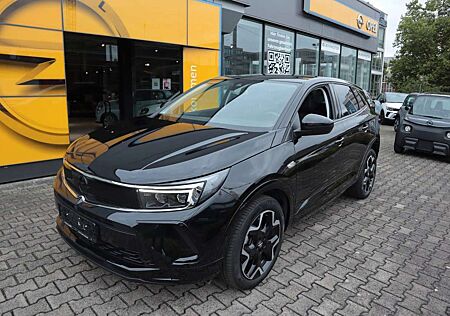 Opel Grandland X Grandland 1.2T MT6 GS Line Navi Matrix Alcantara