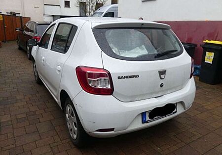 Dacia Sandero 1.2 16V 75 Celebration