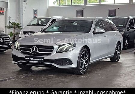 Mercedes-Benz E 220 E -Klasse T-Modell d Avantgarde|Multibeam