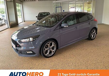Ford Focus 2.0 EcoBoost ST*NAVI*PDC*KLIMA