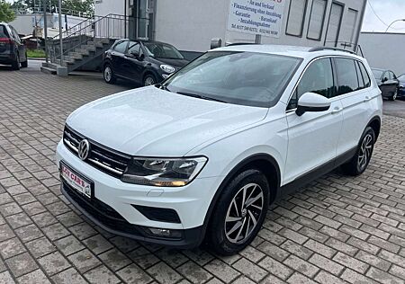 VW Tiguan Volkswagen Comfortline 4Motion/Navi/Virtual/Alcantar