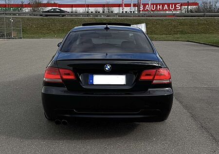 BMW 330 Coupé / M Paket