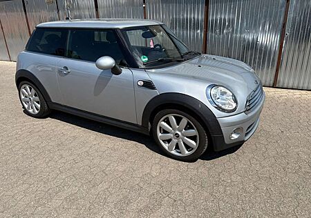 Mini Cooper D *TÜV NEU*XENON*LEDER*NAVI*